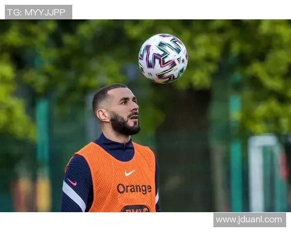 法国足球明星科帕的传奇故事与辉煌成就揭秘