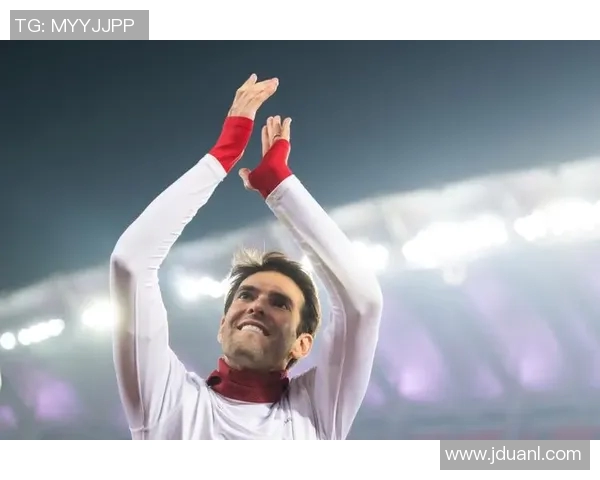 超级足球明星精彩瞬间集锦全景展示与背后故事揭秘