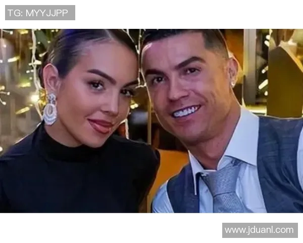 国际传奇与中国明星的精彩对决引发全球关注与热议