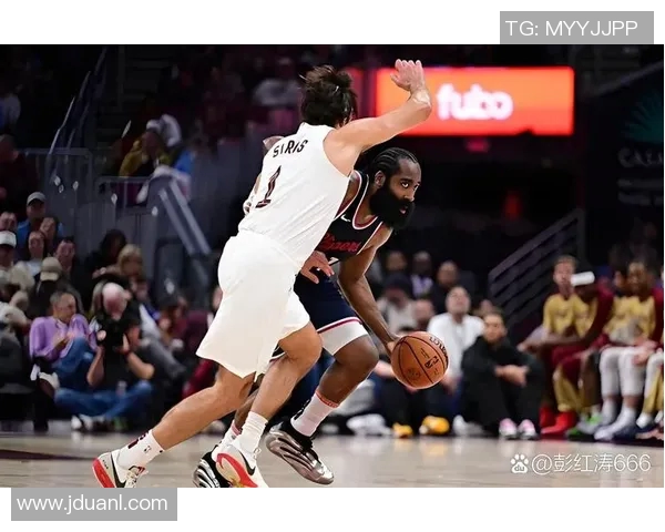 湖人快船季前赛激战在即球迷期待洛城德比盛宴 湖人快船季前赛激战在即球迷期待洛城德比盛宴